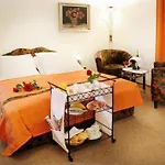 Penzion Lucie 3*