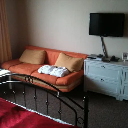 Lucie Guest house 3*